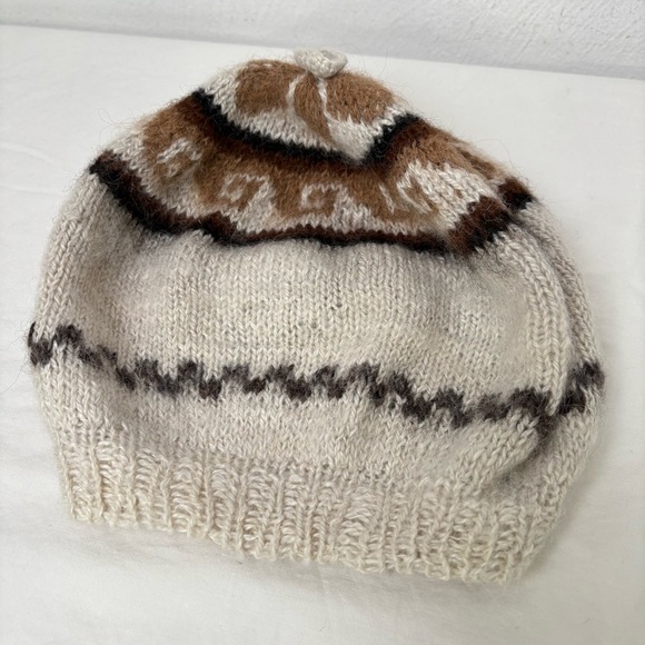 NEW Children’s Kid’s Handmade Hand knit Alpaca Wool Beret Beanie Hat - Picture 3 of 8